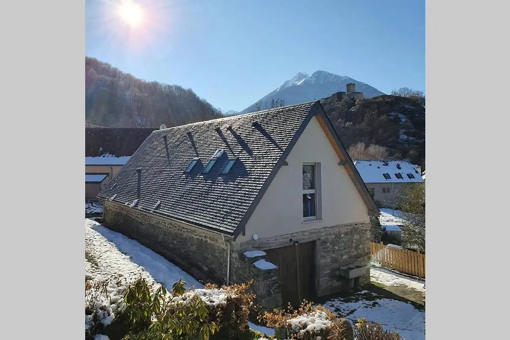 Villa Grange Cornemusé au cœur des Pyrénées à Beaucens 0*,  France